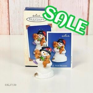 Hallmark Keepsake 2003 Snow Buddies Ornament Snowman & Squirrels W/Box